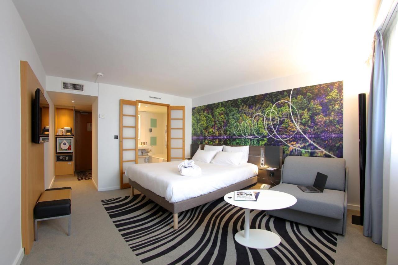 Executive Double Room Sofa Bed,1273760530:JPEG